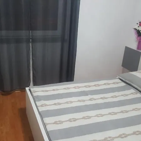 Family Friendly With A Swimming Pool - 20197 아파트 *
