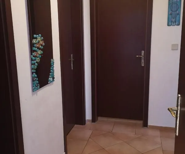 Family Friendly With A Swimming Pool - 20197 Apartment *